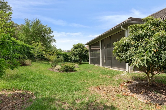 877 N Hunt Club Dr, Hernando, FL 34442 - view of yard with a sunroom