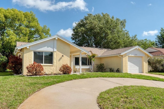 8505 Lincolnshire Dr, Hudson, FL 34667 - photo 1
