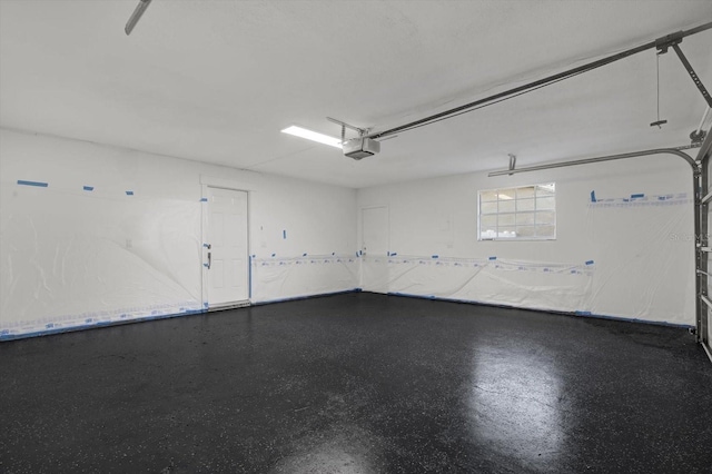 10423 Ashley Oaks Dr, Riverview, FL 33578 - garage featuring a garage door opener