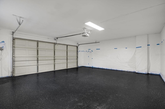 10423 Ashley Oaks Dr, Riverview, FL 33578 - garage featuring a garage door opener