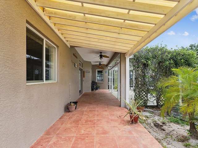 10318 Piper Dr, New Port Richey, FL 34654 - view of patio featuring a ceiling fan