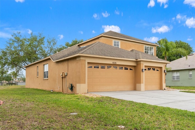 4335 Canongate Ct, Spring Hill, FL 34609 - view of front of house with stucco siding, a garage, concrete driveway, and a front lawn