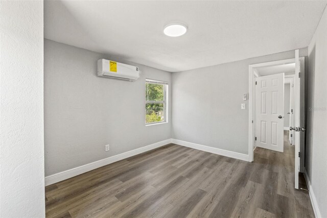 6418 E 23rd Ave, Tampa, FL 33619 - photo 16