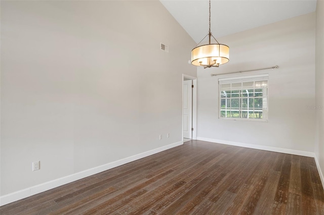 6095 W Douneray Loop, Crystal River, FL 34429 - unfurnished room featuring a notable chandelier, baseboards, visible vents, and dark wood-style floors