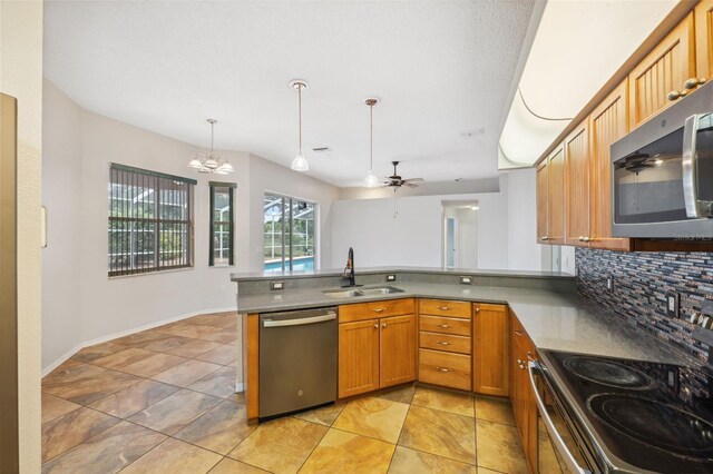 9104 Water Hazard Dr, Hudson, FL 34667 - photo 18