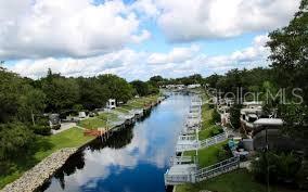 443 Waterway Dr, Lake Wales, FL 33898 - photo 3