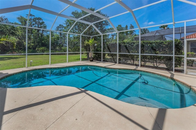 1033 Tuscany Dr, Trinity, FL 34655 - pool featuring a patio, glass enclosure, and a yard