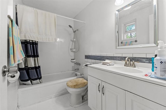 9640 Northcliffe Blvd, Spring Hill, FL 34608 - bathroom featuring decorative backsplash, shower / tub combo with curtain, toilet, vanity, and tile patterned flooring