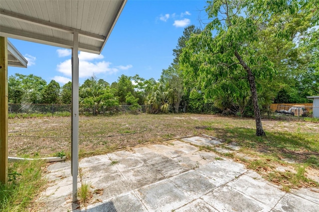 9640 Northcliffe Blvd, Spring Hill, FL 34608 - view of yard featuring a fenced backyard and a patio area