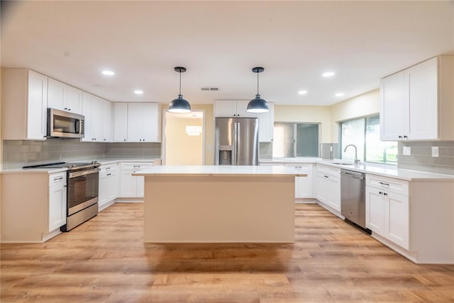 12709 Castleberry Ct, Hudson, FL 34667 - photo 2