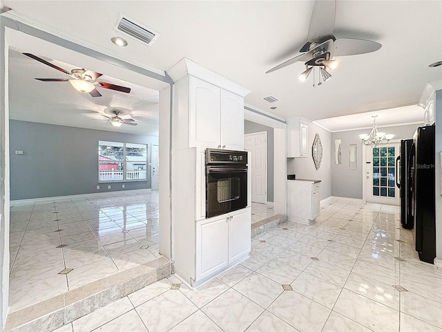 5147 Larch Ln, New Port Richey, FL 34653 - kitchen with visible vents, ceiling fan with notable chandelier, and black appliances