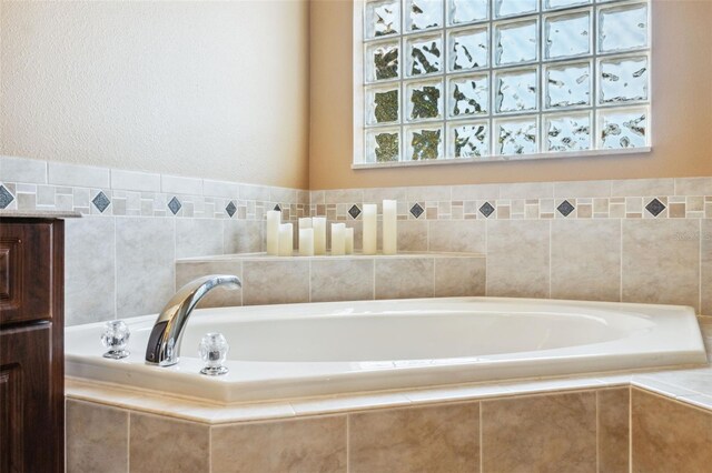 4080 Gevalia Dr, Brooksville, FL 34604 - full bath featuring a bath