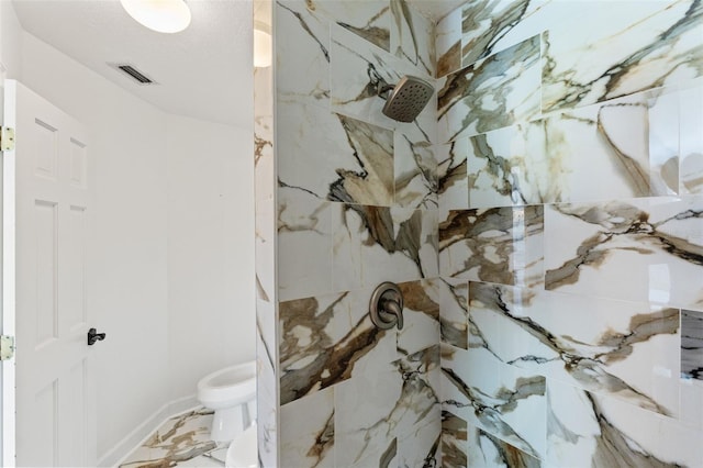 520 Lafayette Blvd, Oldsmar, FL 34677 - interior details with toilet, a marble finish shower, and visible vents