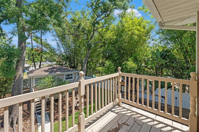 520 Lafayette Blvd, Oldsmar, FL 34677 - view of deck