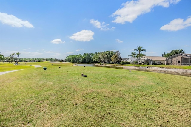 view of yard featuring a water view