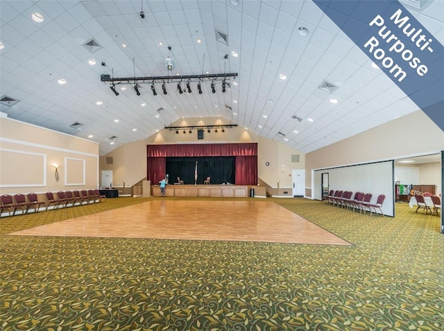 1053 Winding Willow Dr, Trinity, FL 34655 - common area with high vaulted ceiling