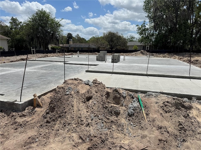 7583 St Andrews Blvd, Weeki Wachee, FL 34613 - view of yard