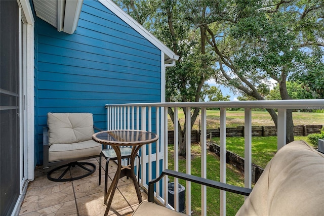 2026 Golfview Dr Unit 2026, Tarpon Springs, FL 34689 - balcony featuring cooling unit