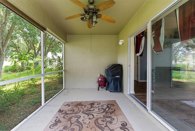 261 Rochester St, Spring Hill, FL 34609 - unfurnished sunroom with a ceiling fan