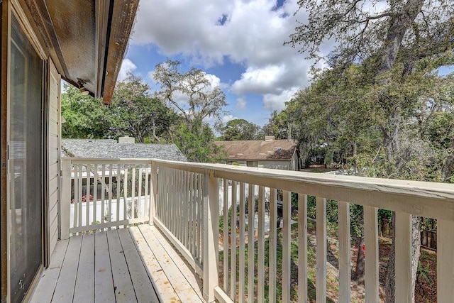 10910 Winter Oak Pl, Tampa, FL 33618 - view of wooden deck