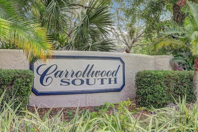 10910 Winter Oak Pl, Tampa, FL 33618 - view of community / neighborhood sign