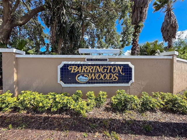 13627 Glaze Brook Dr, Hudson, FL 34667 - view of community sign