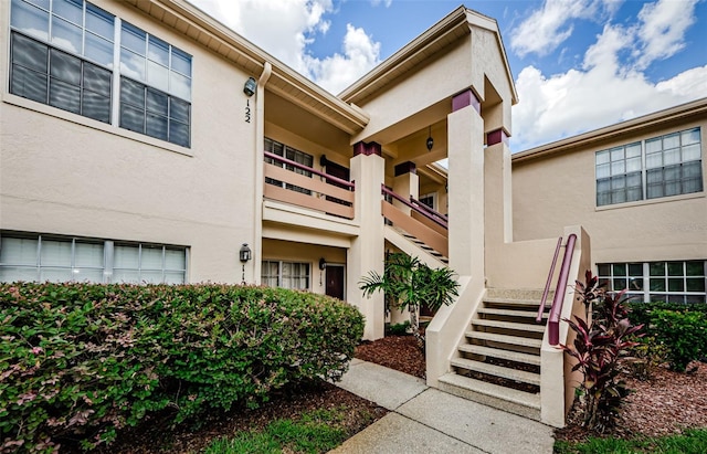 7807 Hardwick Dr Unit 123, New Port Richey, FL 34653 - photo 1