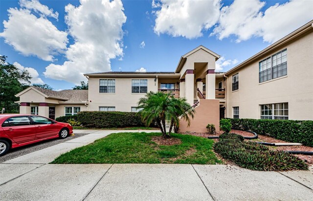 7807 Hardwick Dr Unit 123, New Port Richey, FL 34653 - photo 2