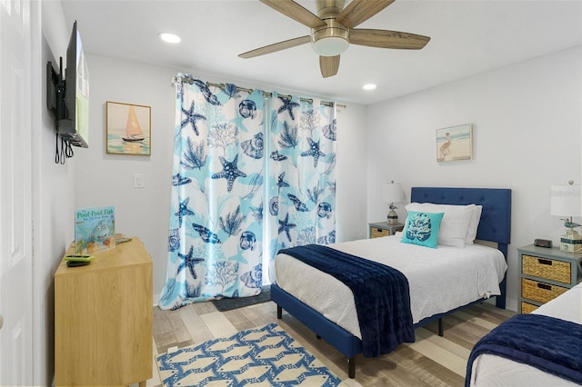 7422 New York Ave, Hudson, FL 34667 - bedroom featuring wood finished floors, recessed lighting, and ceiling fan
