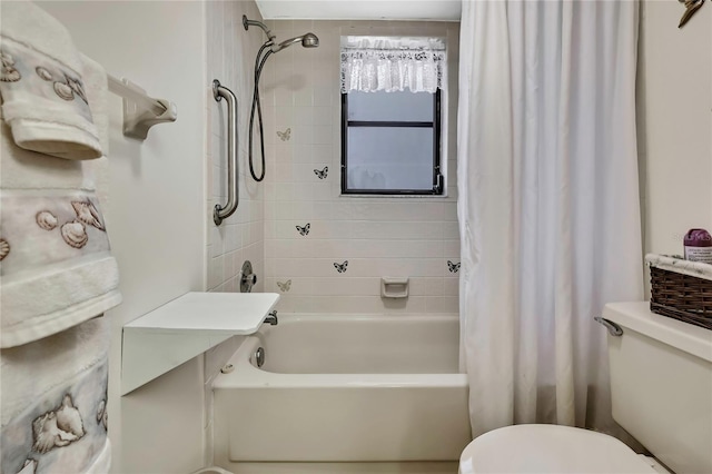 full bathroom featuring toilet and shower / tub combo with curtain