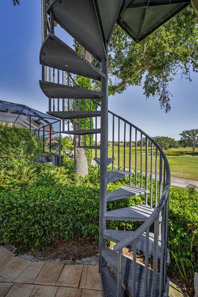 9933 Milano Dr, Trinity, FL 34655 - view of patio / terrace
