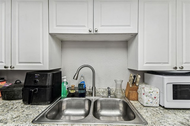 7535 Christina Ln, Port Richey, FL 34668 - photo 27