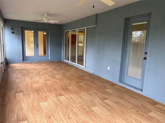 10054 Hernando Ridge Rd, Weeki Wachee, FL 34613 - unfurnished sunroom with french doors