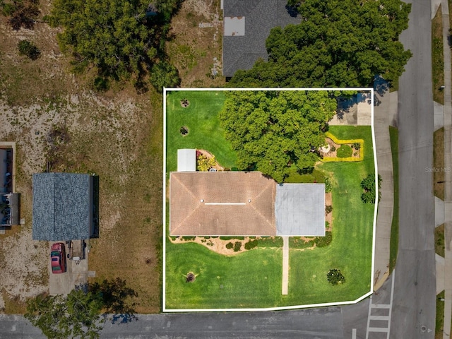 6823 Oak Hill Dr, New Port Richey, FL 34653 - aerial view of property and surrounding area featuring property parcel outlined