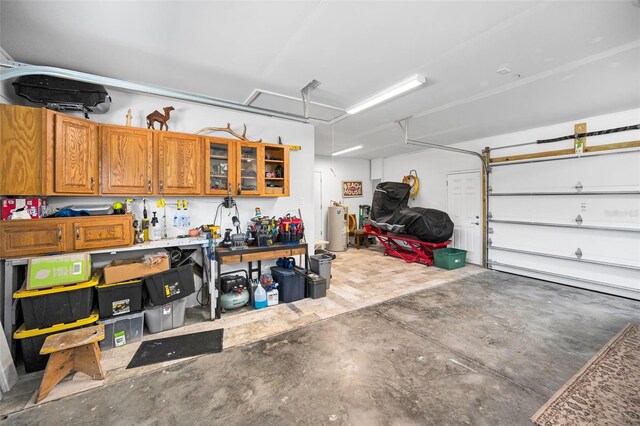 1620 Sea Breeze Dr, Tarpon Springs, FL 34689 - garage with water heater
