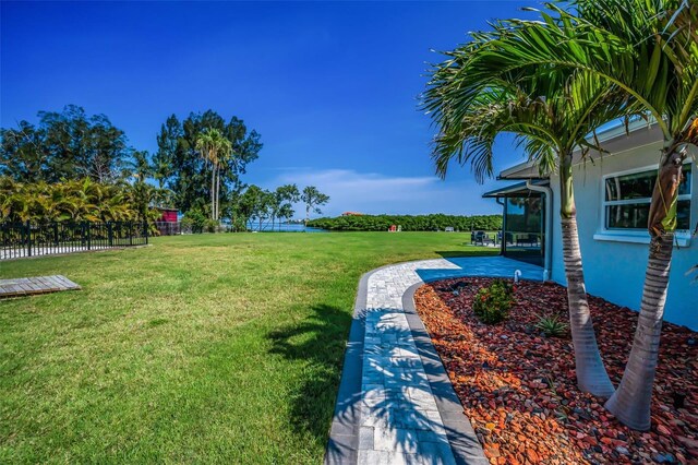 1620 Sea Breeze Dr, Tarpon Springs, FL 34689 - view of yard