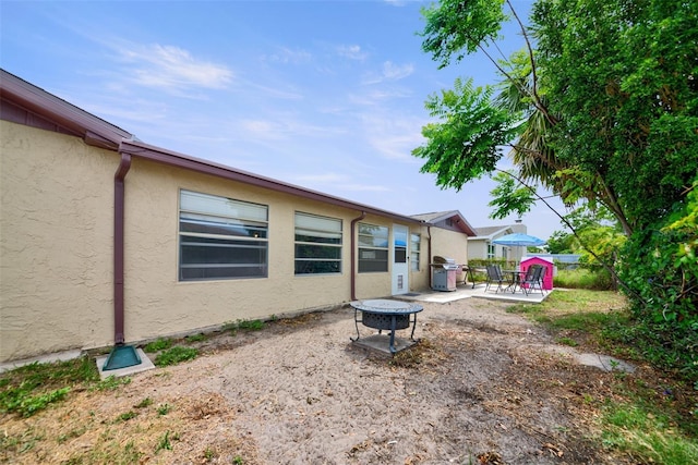6231 Westport Dr, Port Richey, FL 34668 - view of yard featuring a patio