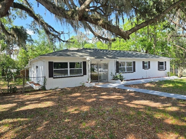 2827 SE 2nd St, Ocala, FL 34471 - ranch-style home with fence