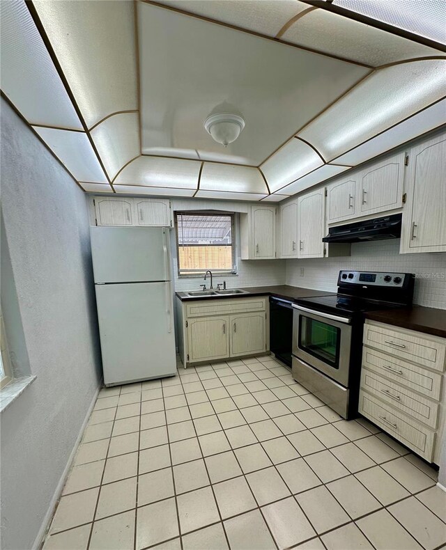 10014 Kingswood Ln, Port Richey, FL 34668 - photo 5