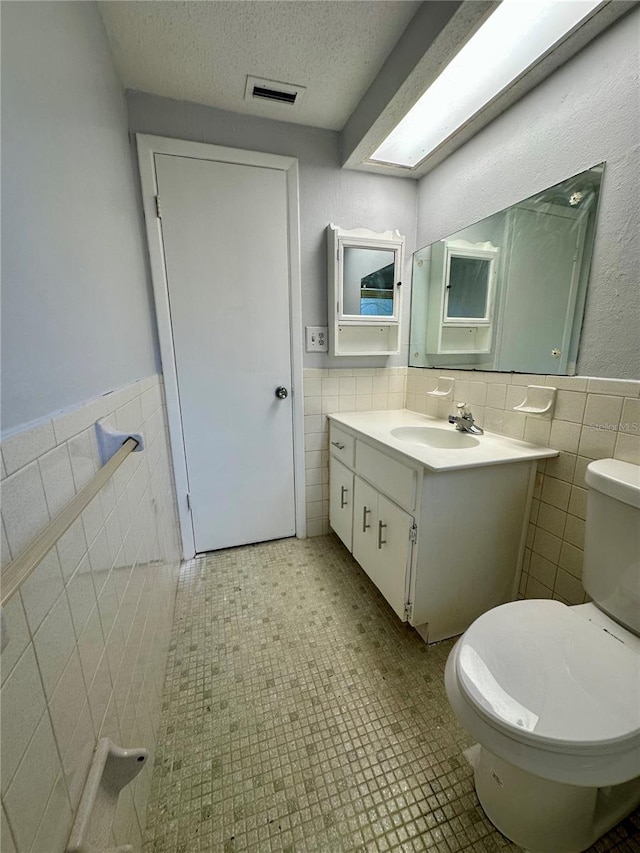 10014 Kingswood Ln, Port Richey, FL 34668 - photo 14