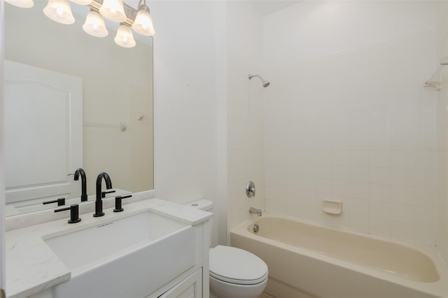 15159 Durango Cir, Brooksville, FL 34604 - bathroom featuring toilet, vanity, and bathing tub / shower combination