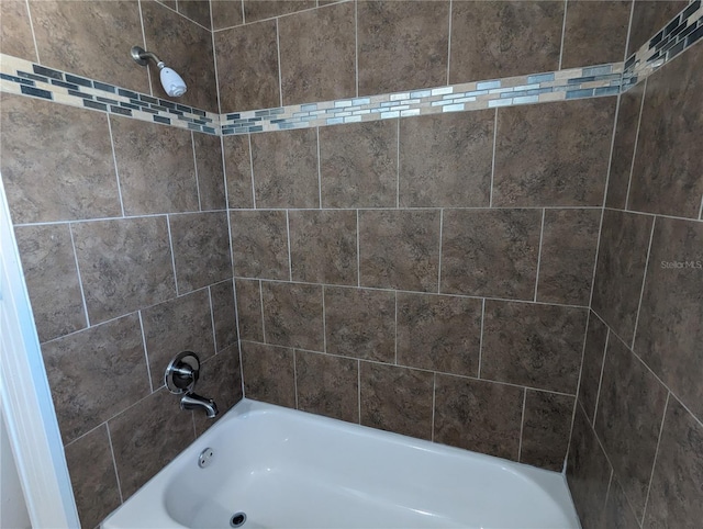 2004 Culberson Ave, Dunedin, FL 34698 - bathroom featuring bathing tub / shower combination
