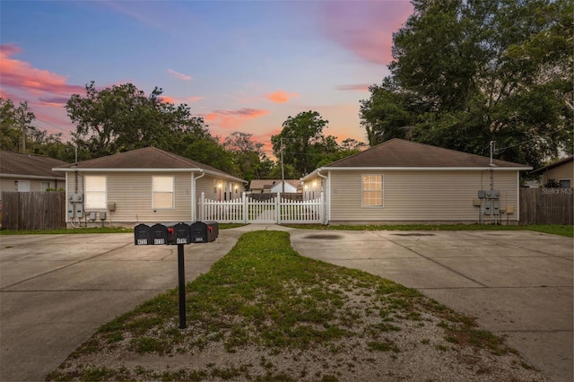 4737 6th St, Zephyrhills, FL 33542 - view of front of property