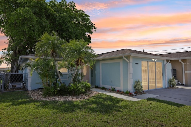 4942 Blue Heron Dr, New Port Richey, FL 34652 - view of front of home with stucco siding