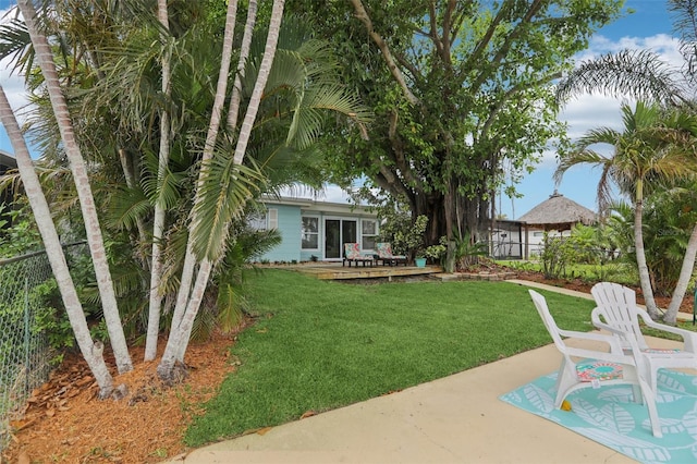 4942 Blue Heron Dr, New Port Richey, FL 34652 - view of yard featuring a patio