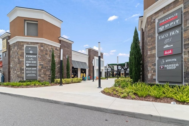 16697 Courtyard Loop, Land O Lakes, FL 34638 - view of property