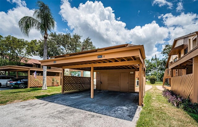 3838 Lanyard Ct Unit B, New Port Richey, FL 34652 - view of covered parking lot