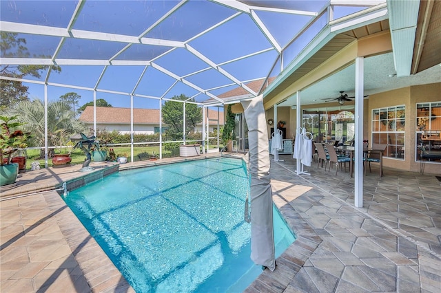 8132 Summersong Ct, Spring Hill, FL 34606 - outdoor pool with a patio, a ceiling fan, and a lanai