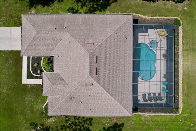 9152 Bunting Rd, Weeki Wachee, FL 34613 - aerial view of property and surrounding area featuring a pool