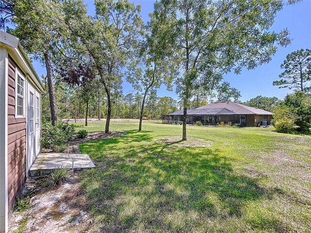 9152 Bunting Rd, Weeki Wachee, FL 34613 - view of green lawn